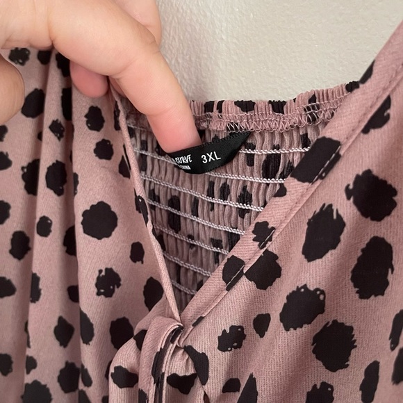 Plus Size Tank - Picture 3 of 6